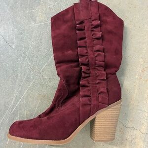 Maroon vintage slouchy suede cowboy boot with ruffle detail